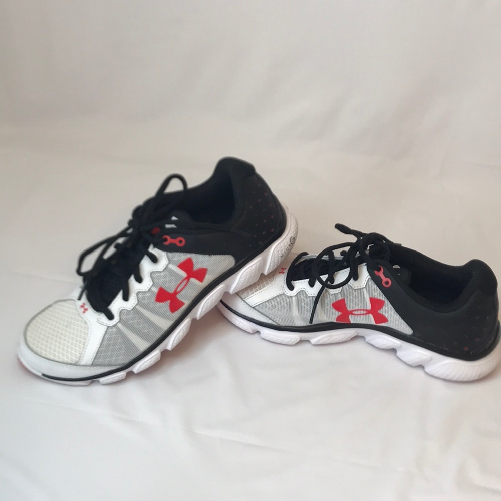 Men’s Undere Armour Running Shoes